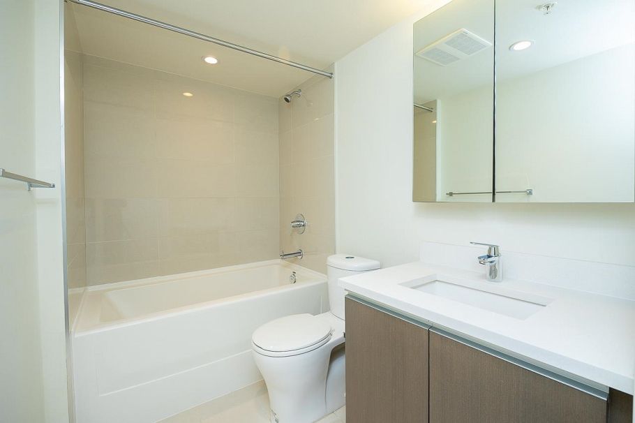 604 1009 Harwood Street Vancouver, BC - 10