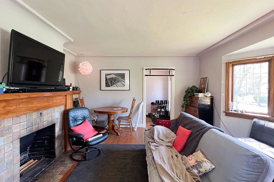 3088 Discovery Street Vancouver, BC - 6