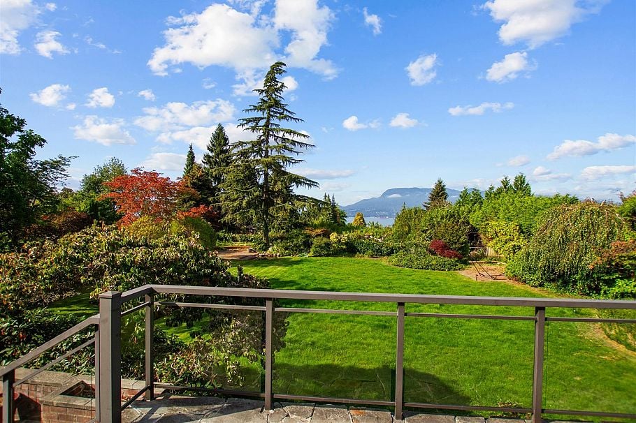 5687 Chancellor Boulevard Vancouver, BC - 22