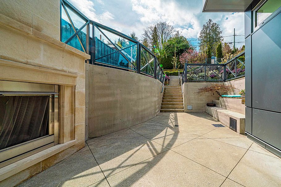 4350 Locarno Crescent Vancouver, BC - 29