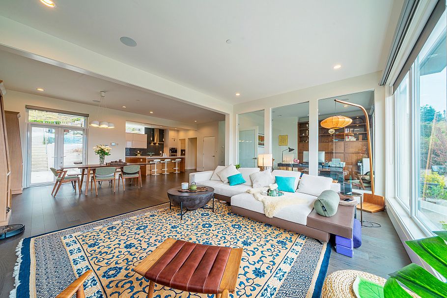 4350 Locarno Crescent Vancouver, BC - 4