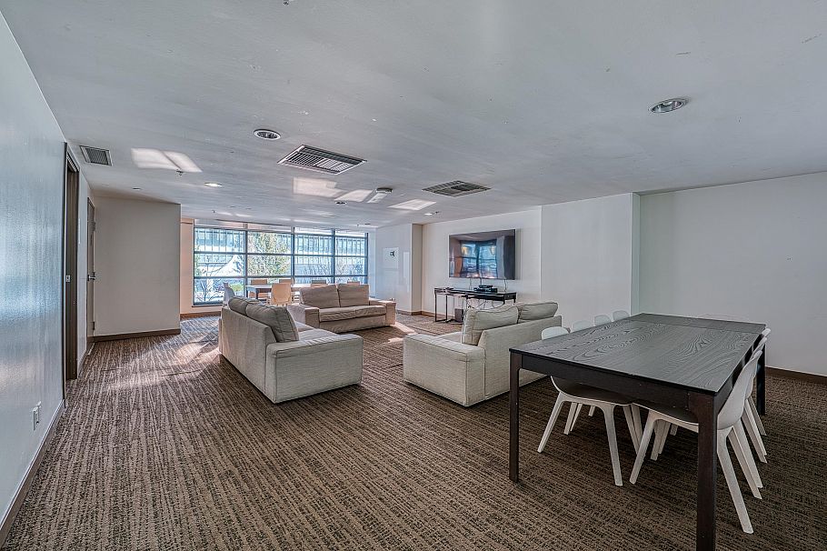 1703 8 Smithe Mews Vancouver, BC - 32