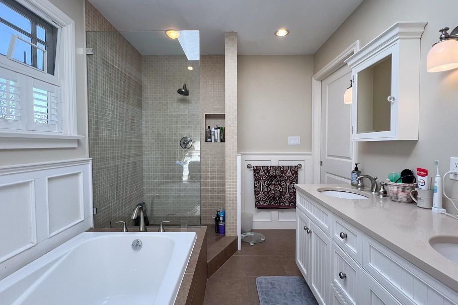 3090 Discovery Street Vancouver, BC - 22