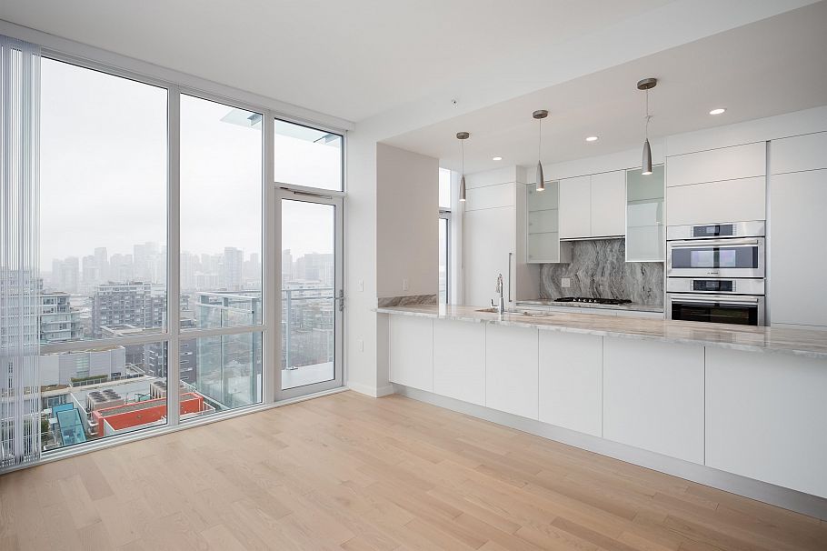 1802 1708 Ontario Street Vancouver, BC - 4