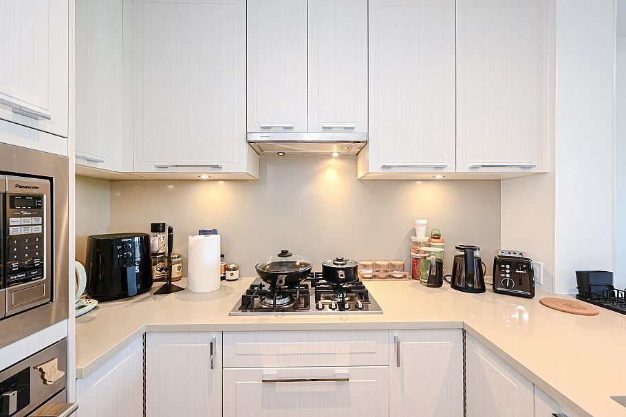 602 6633 Cambie Street Vancouver, BC - 7