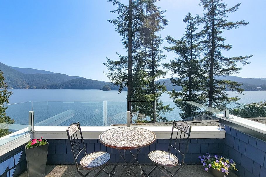 5125 Indian River Drive North Vancouver, BC - 25