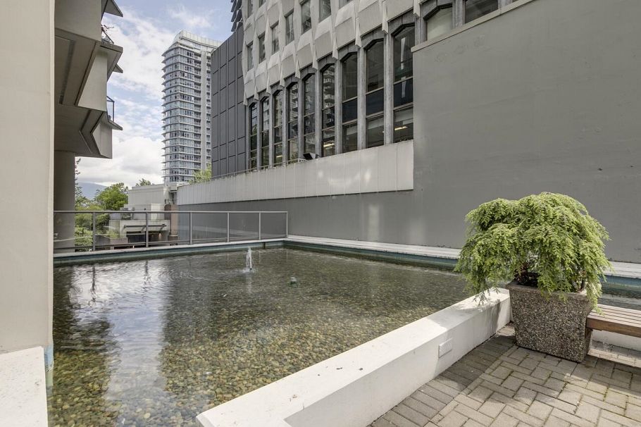 601 1228 W Hastings Street Vancouver, BC - 24