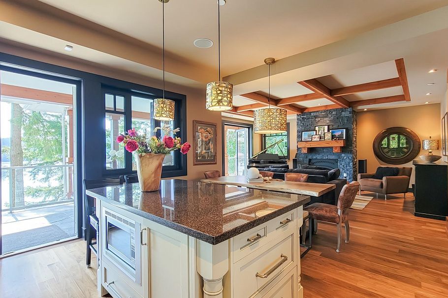 5125 Indian River Drive North Vancouver, BC - 14