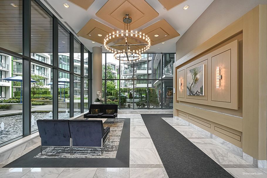 804 3533 Ross Drive Vancouver, BC - 3