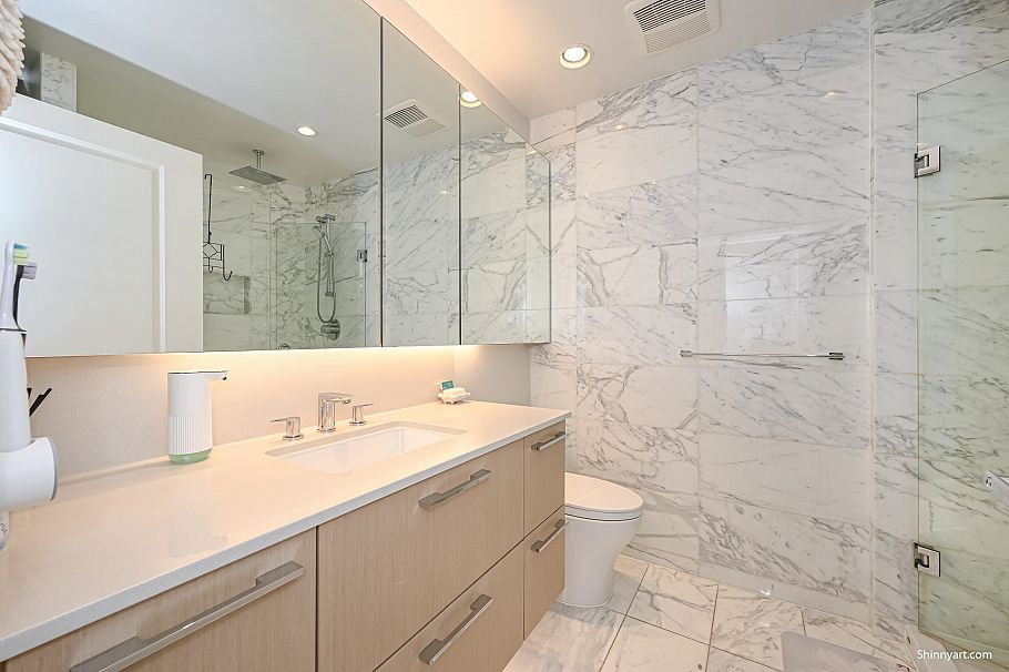 804 3533 Ross Drive Vancouver, BC - 12