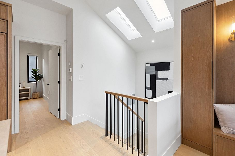 5253 Larch Street Vancouver, BC - 19