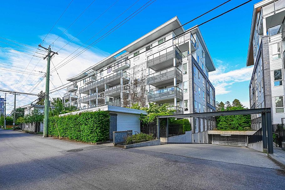 602 6633 Cambie Street Vancouver, BC - 25