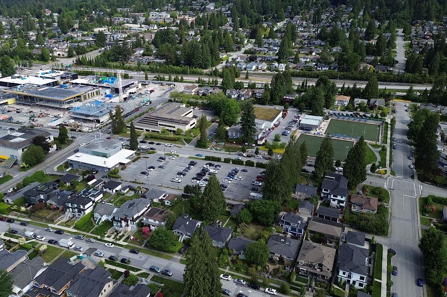 229 E 20th Street North Vancouver, BC - 15