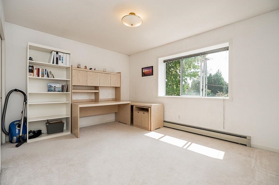 2133 W 49th Avenue Vancouver, BC - 22