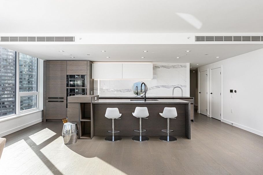 1102 620 Cardero Street Vancouver, BC - 4