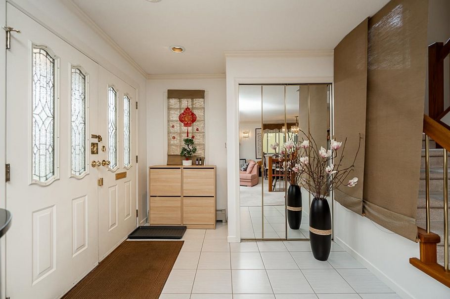 2133 W 49th Avenue Vancouver, BC - 30