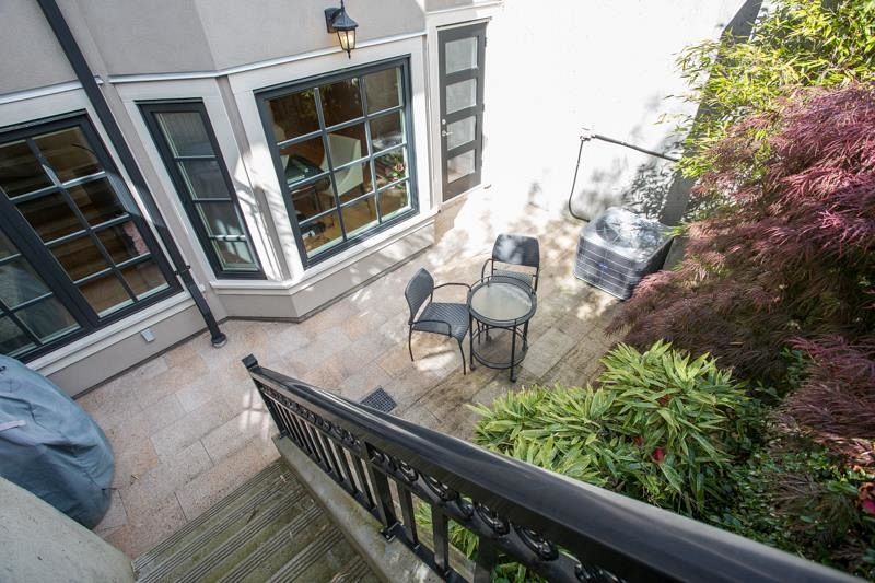 4416 W 11th Avenue Vancouver, BC - 36