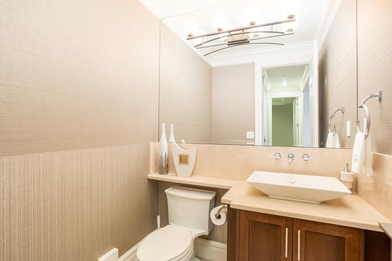 4416 W 11th Avenue Vancouver, BC - 30