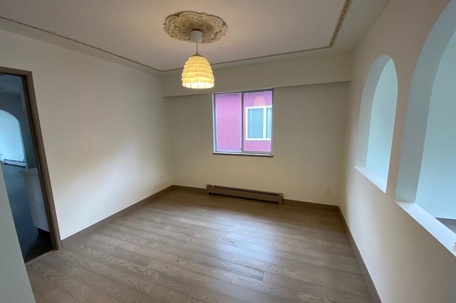 6372 Elgin Street Vancouver, BC - 4