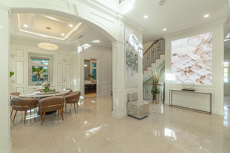 6038 Marguerite Street Vancouver, BC - 4