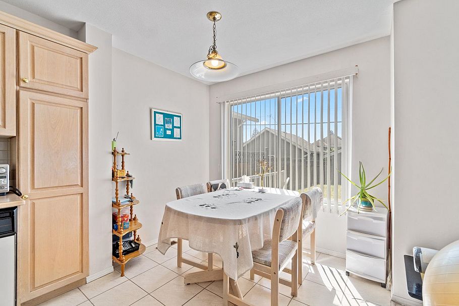 229 E 20th Street North Vancouver, BC - 3