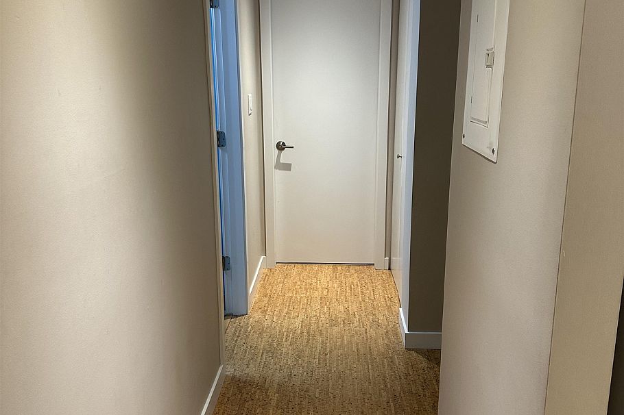 309 1422 E 3rd Avenue Vancouver, BC - 3