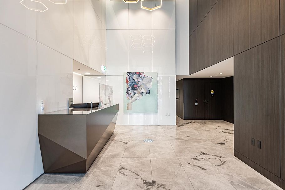 1102 620 Cardero Street Vancouver, BC - 2