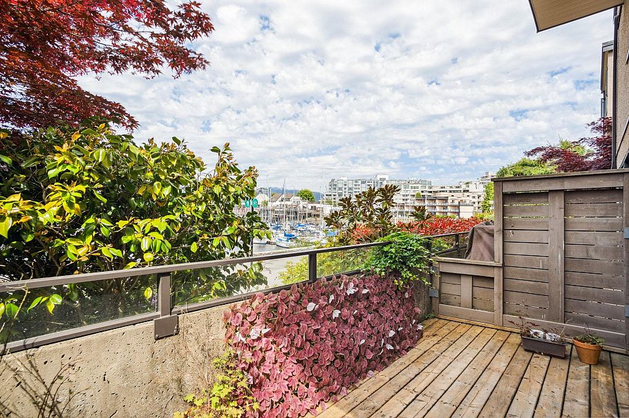 784 Millbank Vancouver, BC - 19