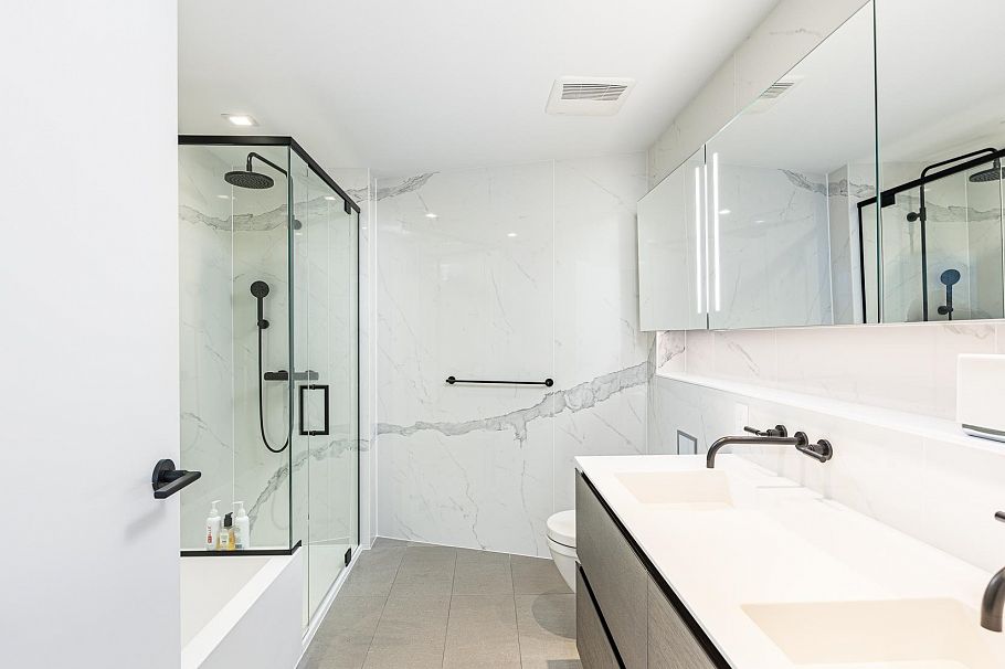 1102 620 Cardero Street Vancouver, BC - 11