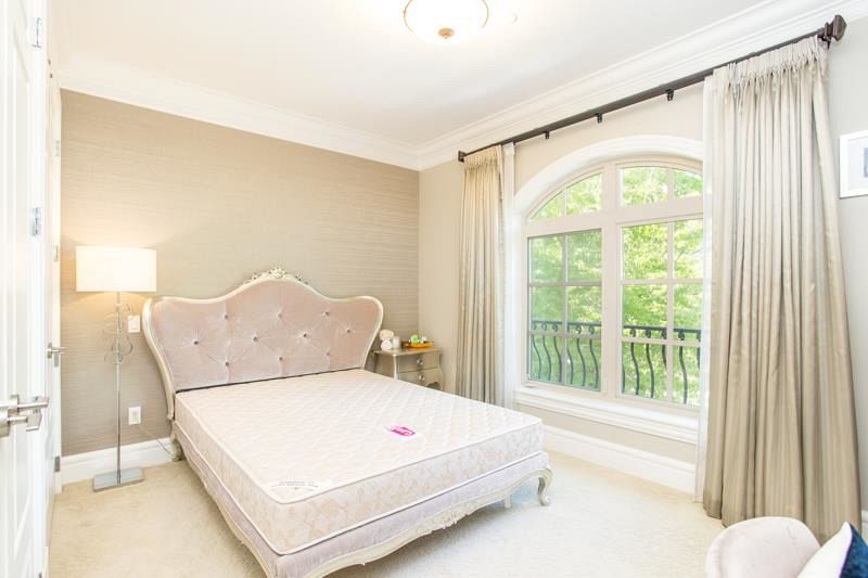 4416 W 11th Avenue Vancouver, BC - 23