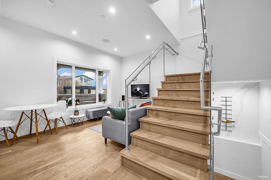 3433 Dundas Street Vancouver, BC - 15