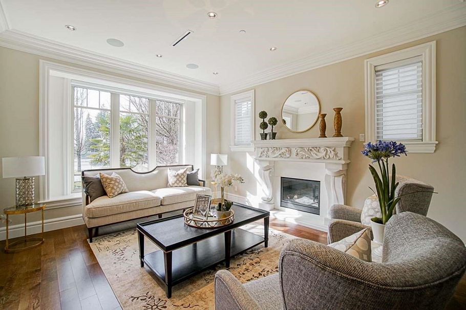 3759 W 31st Avenue Vancouver, BC - 2