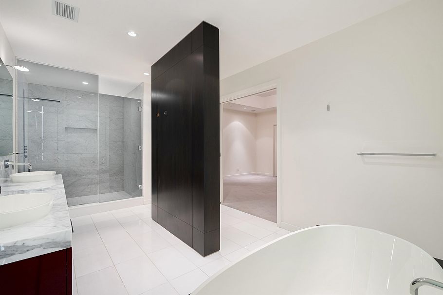 2601 277 Thurlow Street Vancouver, BC - 22