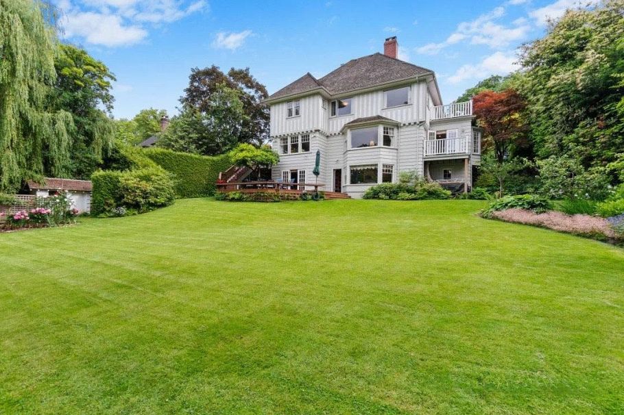 1625 Marpole Avenue Vancouver, BC - 1