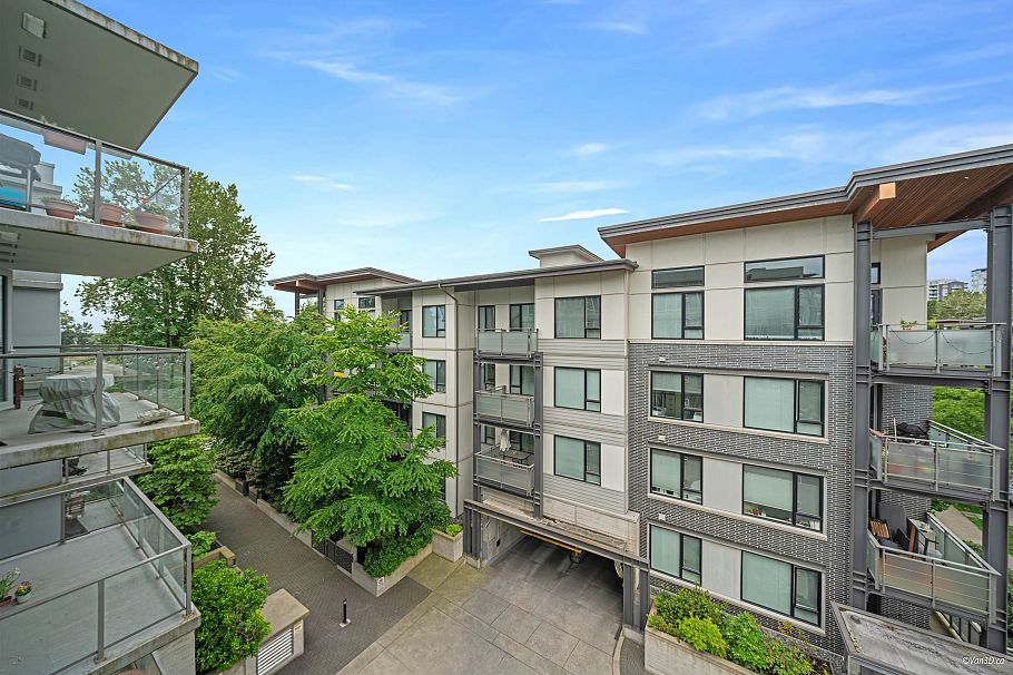 402 3162 Riverwalk Avenue Vancouver, BC - 9