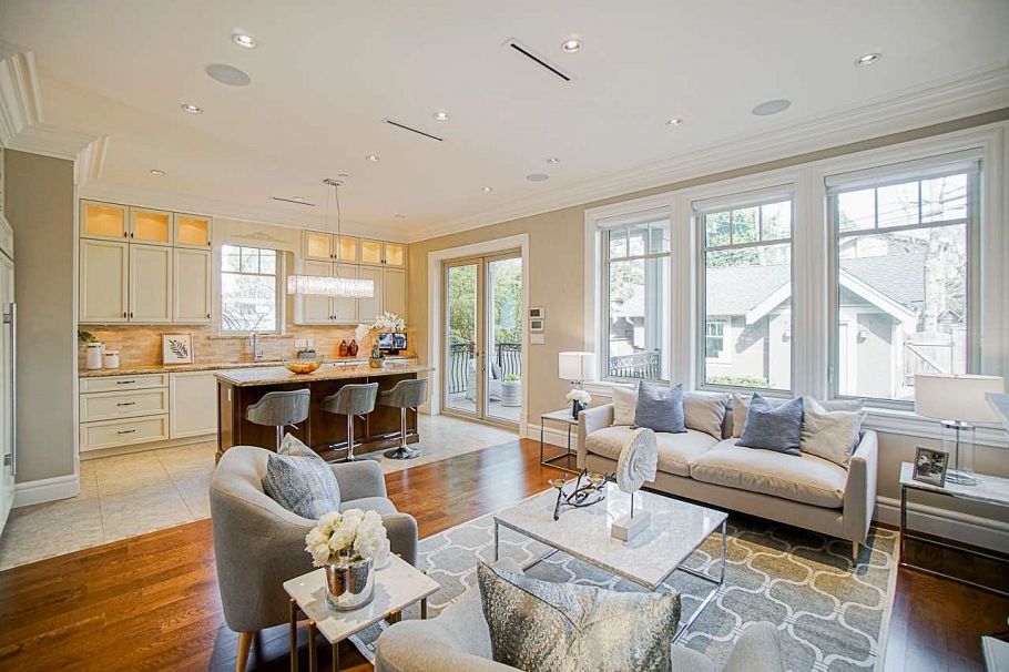 3759 W 31st Avenue Vancouver, BC - 9