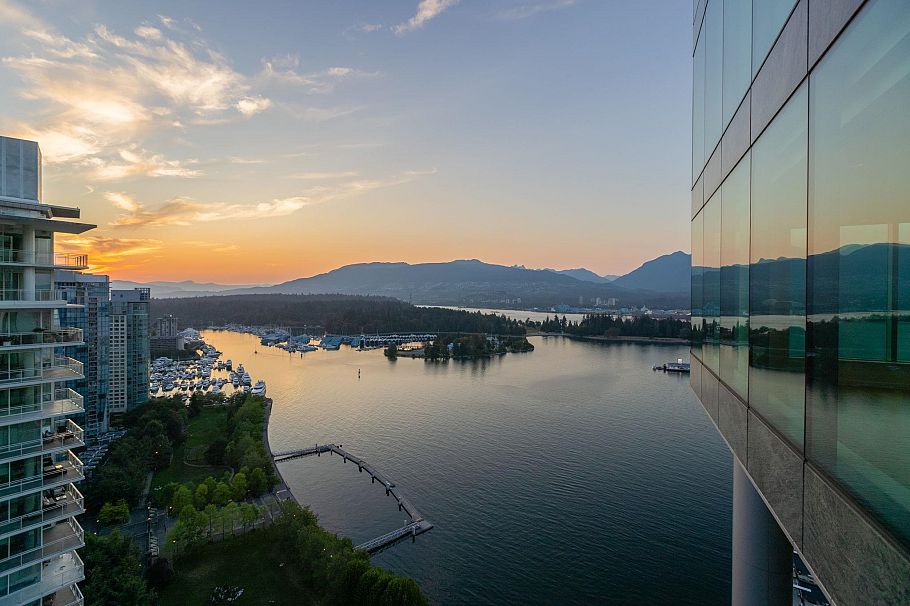 2601 277 Thurlow Street Vancouver, BC - 29