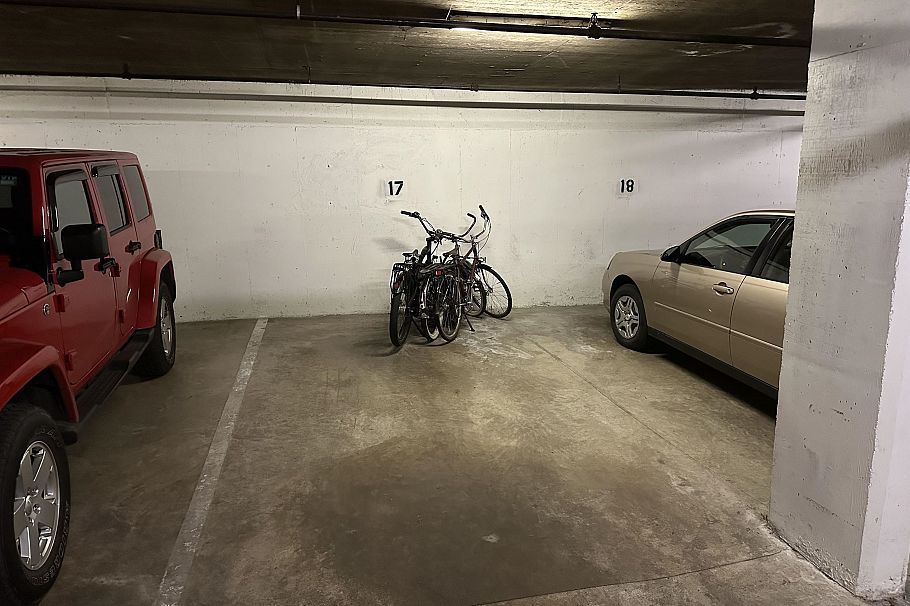 306 2234 Prince Albert Street Vancouver, BC - 2