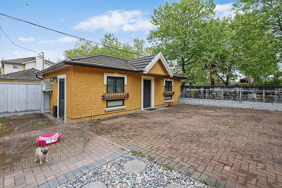 3593 Mackenzie Street Vancouver, BC - 31