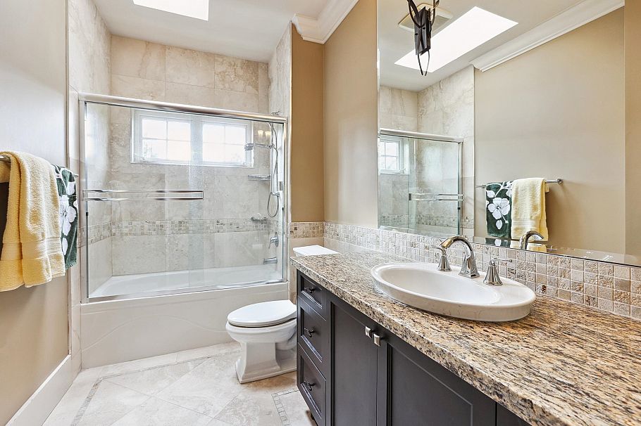 3593 Mackenzie Street Vancouver, BC - 20