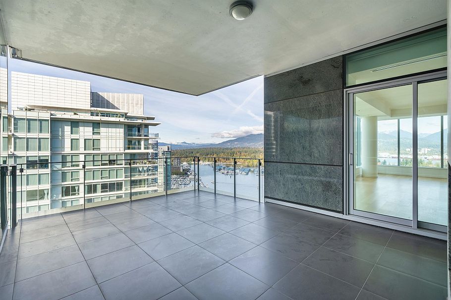 2601 277 Thurlow Street Vancouver, BC - 18