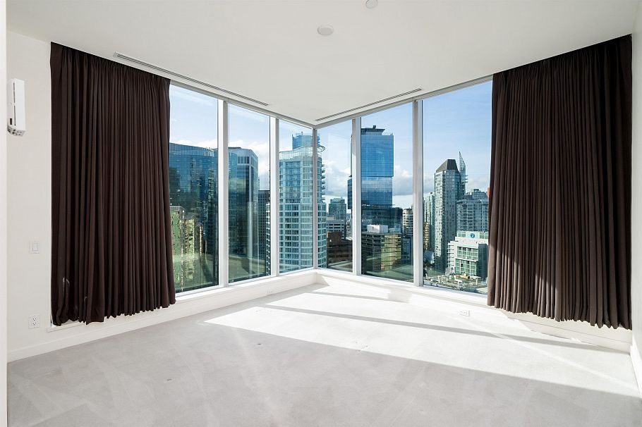 2601 277 Thurlow Street Vancouver, BC - 24