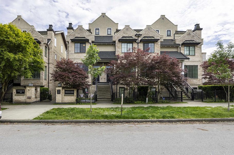 356 W 62nd Avenue Vancouver, BC - 3