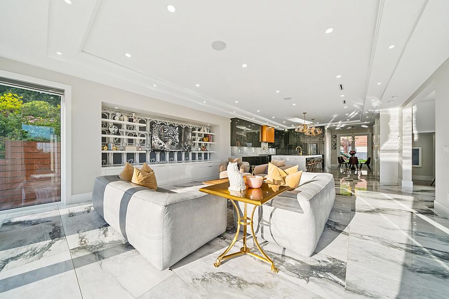 3980 Norwood Avenue North Vancouver, BC - 12