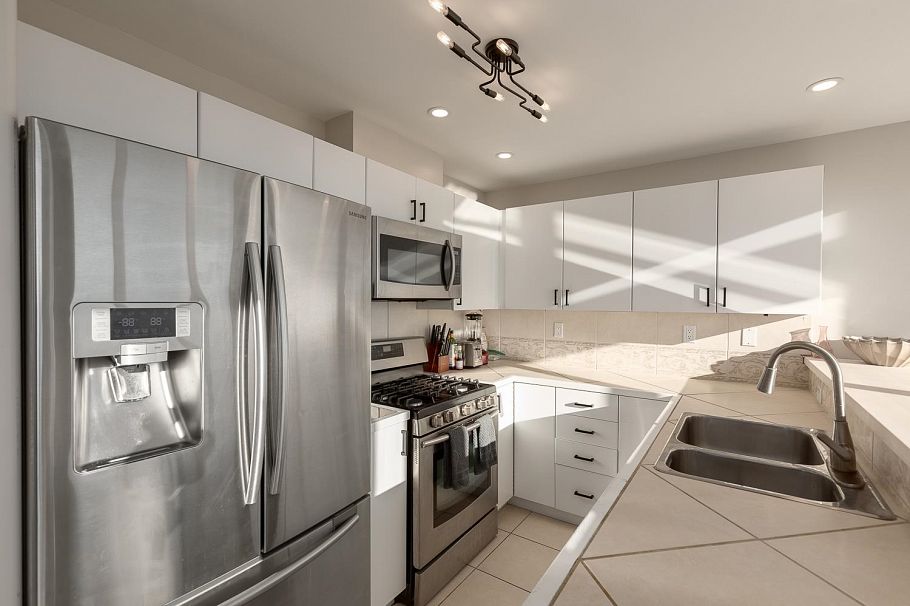 3603 939 Homer Street Vancouver, BC - 9