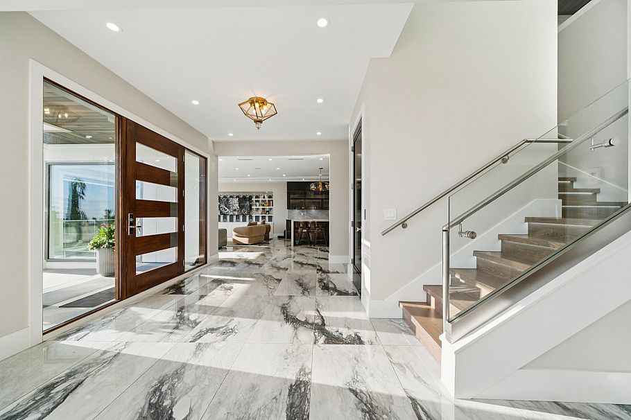 3980 Norwood Avenue North Vancouver, BC - 18