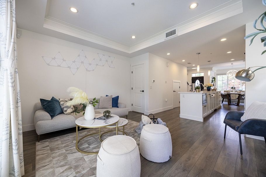 356 W 62nd Avenue Vancouver, BC - 14