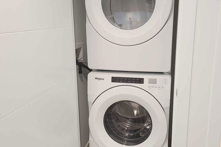 514 108 E 8th Street North Vancouver, BC - 12