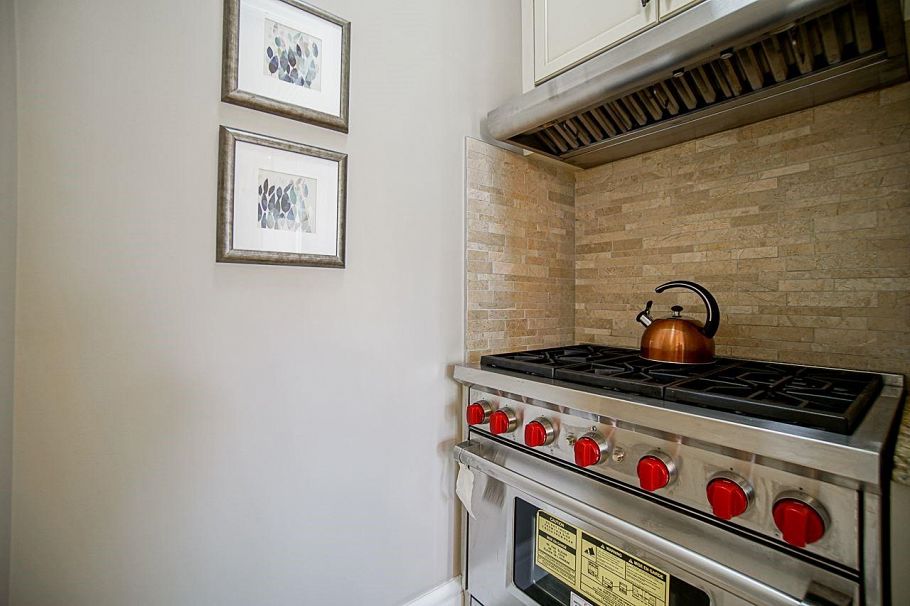 3759 W 31st Avenue Vancouver, BC - 16