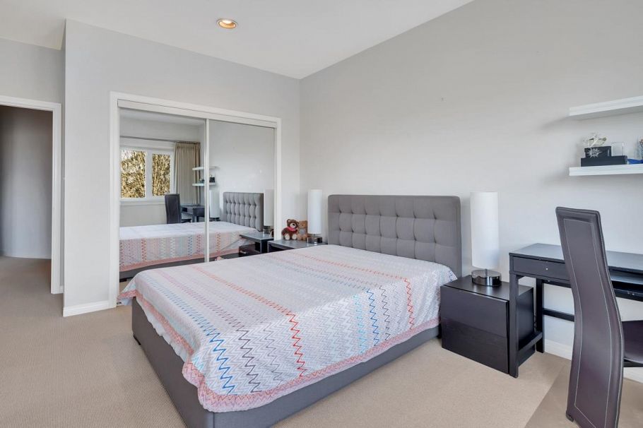 4322 West Point Place Vancouver, BC - 36